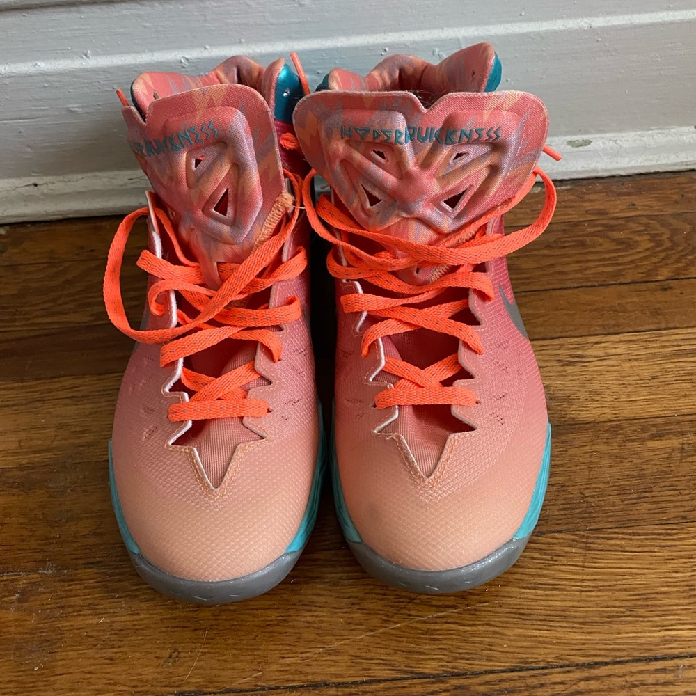 nike zoom hyperquickness womens